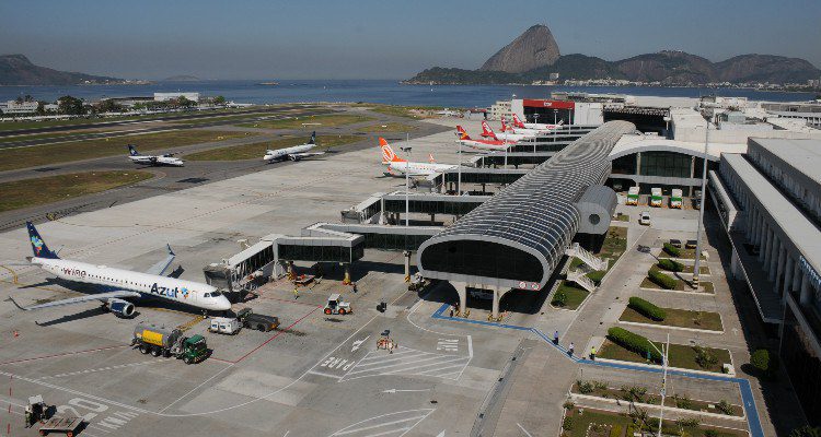 Redução do número de voos no Aeroporto Santos Dumont para equilibrar operações