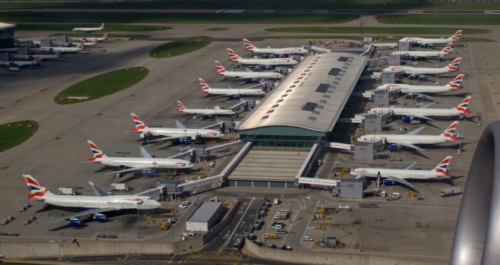 Top 3 Aeroportos Globais em Conectividade Aeroportuária em 2023